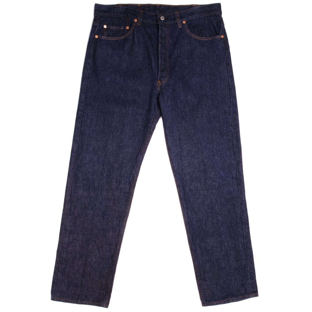 Beautiful Indigo Levis 501 Jeans 1990s Made in USA with a very dark wash.  Size on Tag 40X34  ACTUAL SIZE 38X31  Back Button #u53